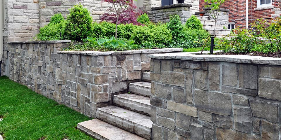 Retaining Wall Installation Services in Calabasas, CA
